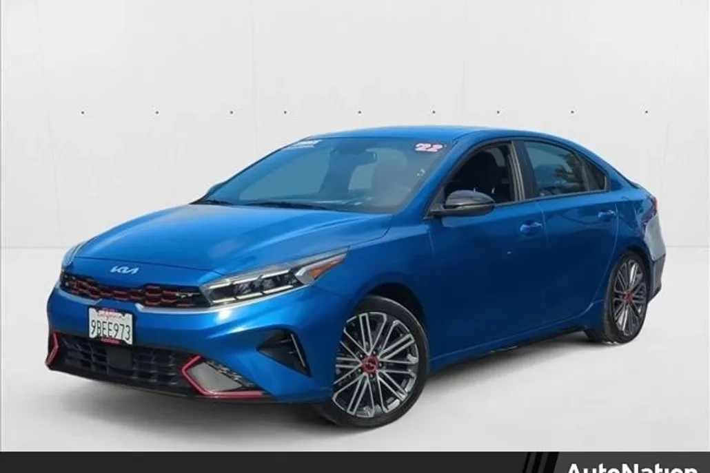 2022 Kia Forte GT photo 1