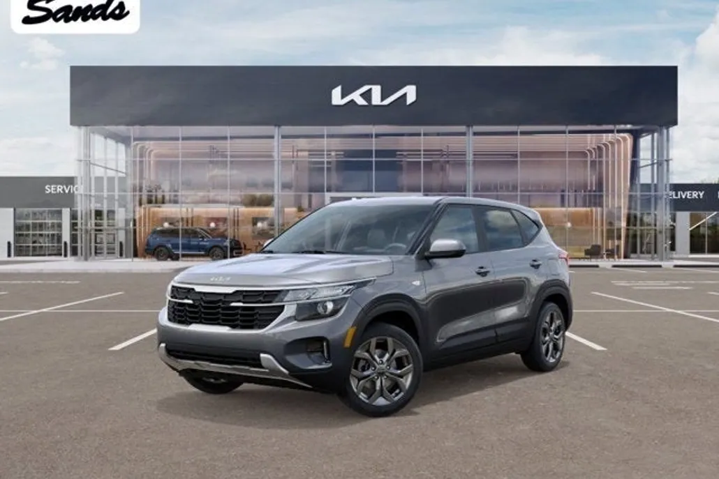 2026 Kia Seltos LX photo 1