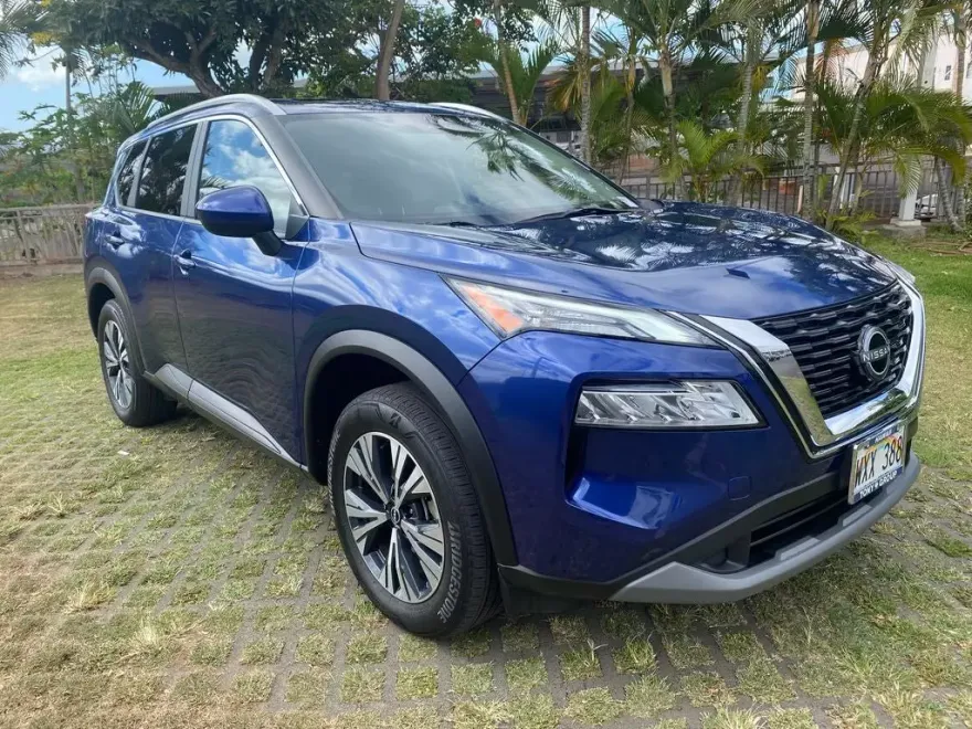 2023 Nissan Rogue SV photo 1