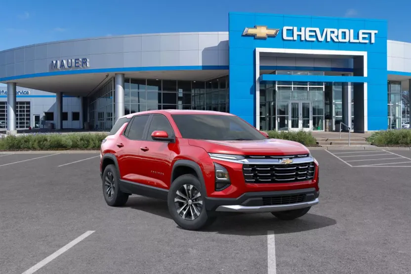 2026 Chevrolet Equinox LT photo 1