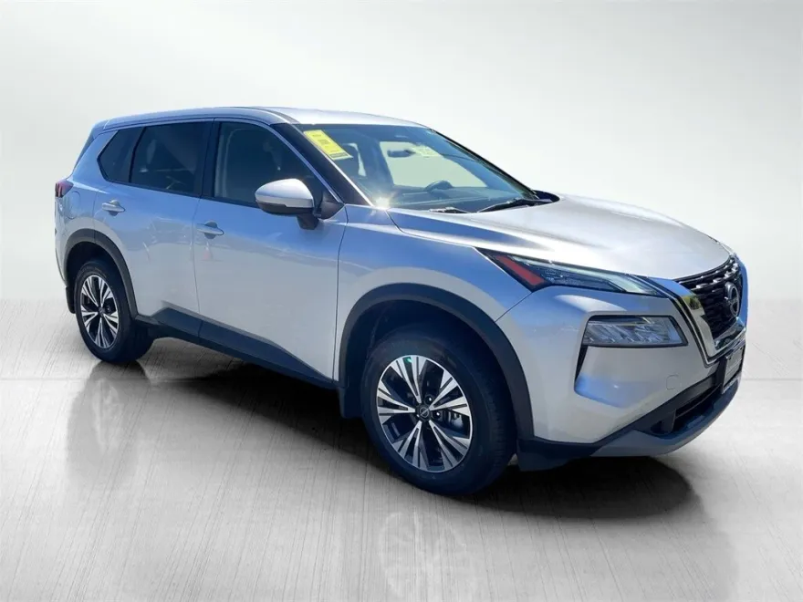 2023 Nissan Rogue SV photo 1