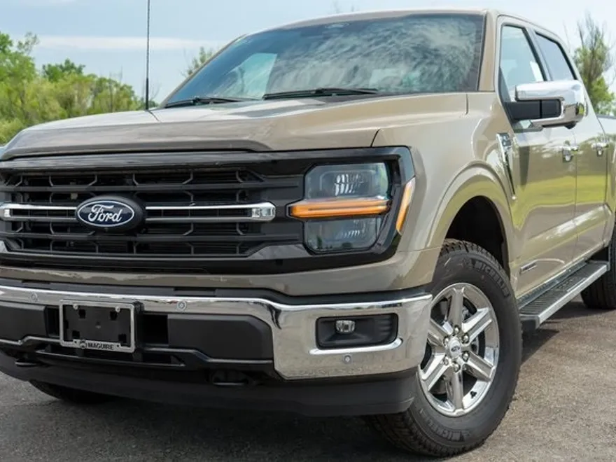 2025 Ford F-150 XLT photo 1
