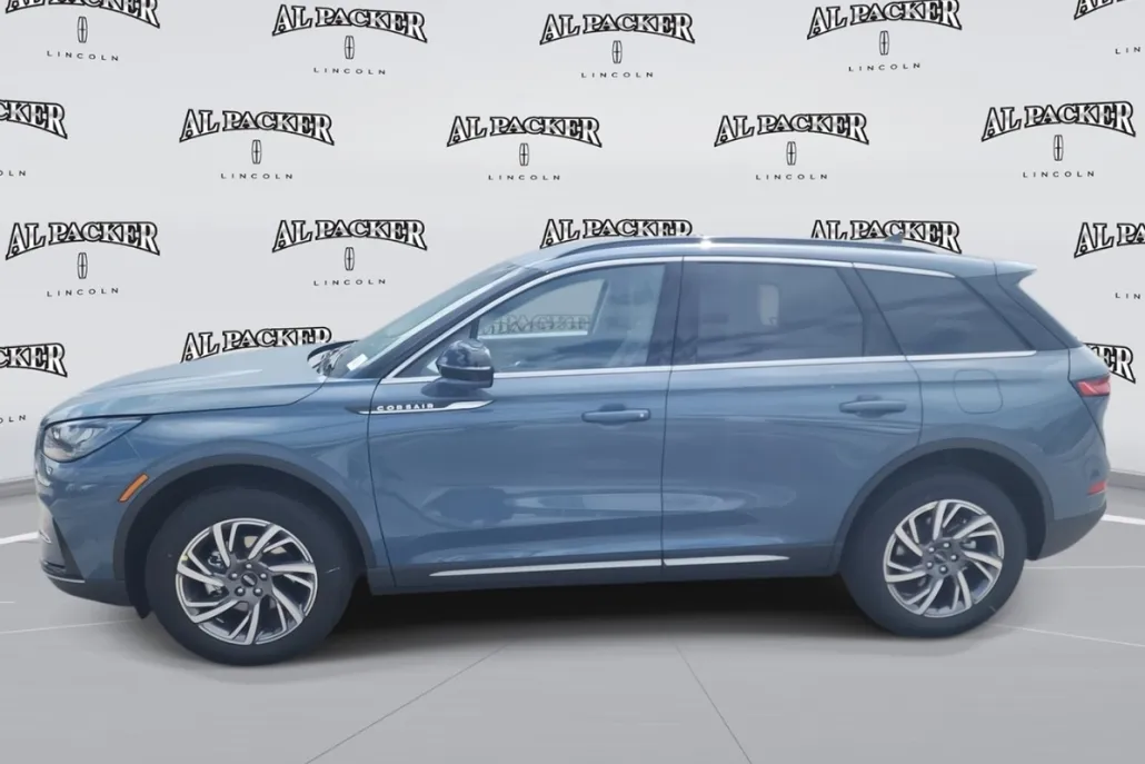 2026 Lincoln Corsair Premiere photo 1