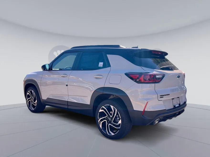 2026 Chevrolet Trailblazer RS photo 1