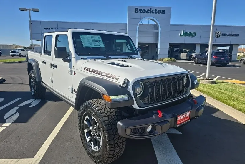 2025 Jeep Gladiator Rubicon photo 1