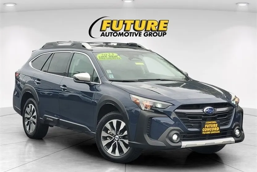 2023 Subaru Outback Touring XT photo 1
