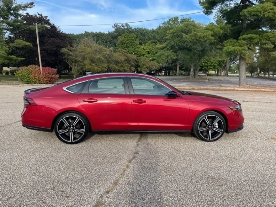 2024 Honda Accord Hybrid Sport photo 1