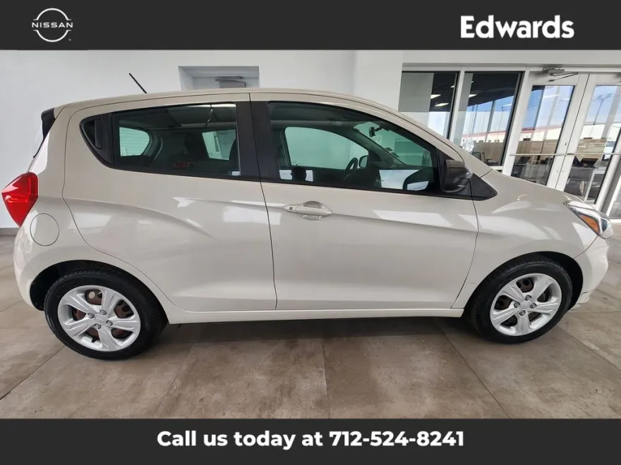 2020 Chevrolet Spark LS photo 1