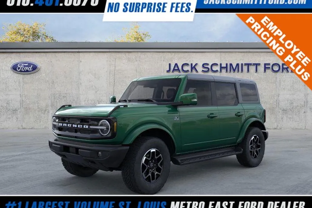2025 Ford Bronco Outer Banks photo 1