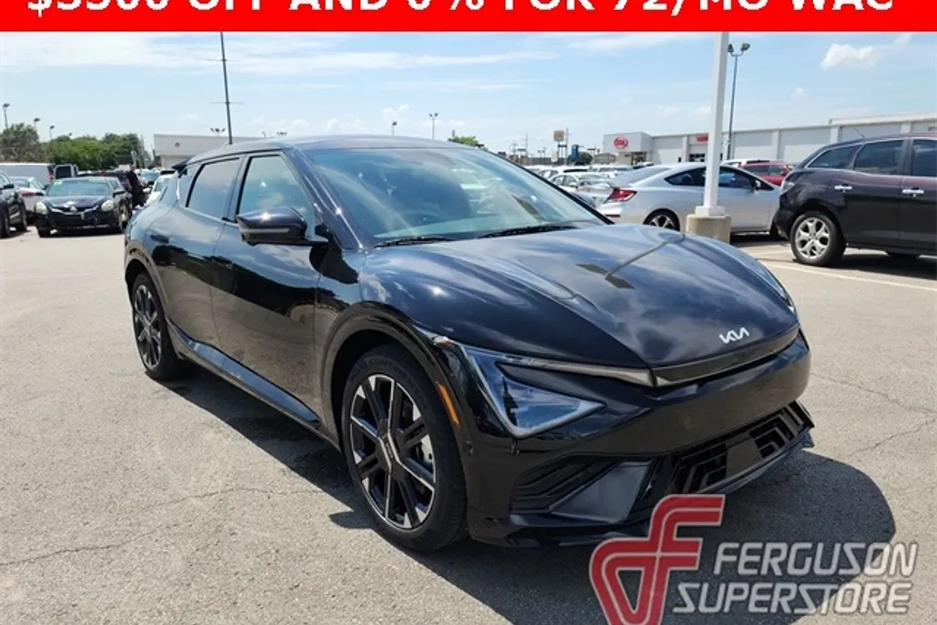 2025 Kia EV6 GT-Line photo 1