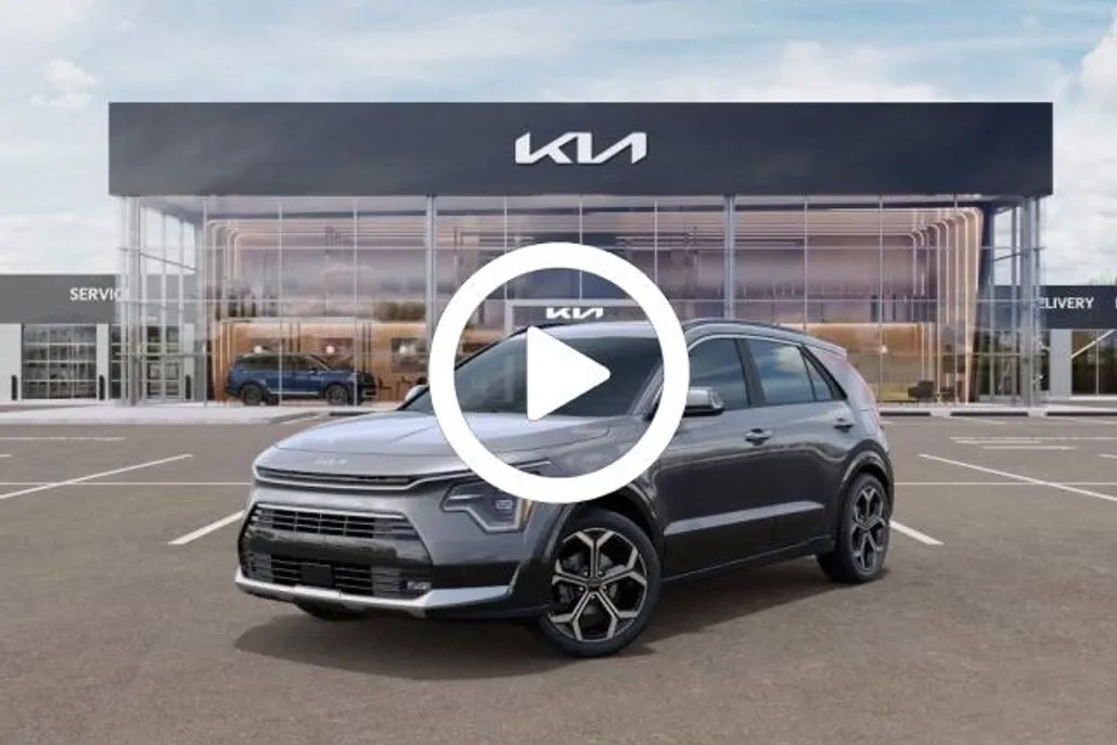 2025 Kia Niro SX Touring photo 1
