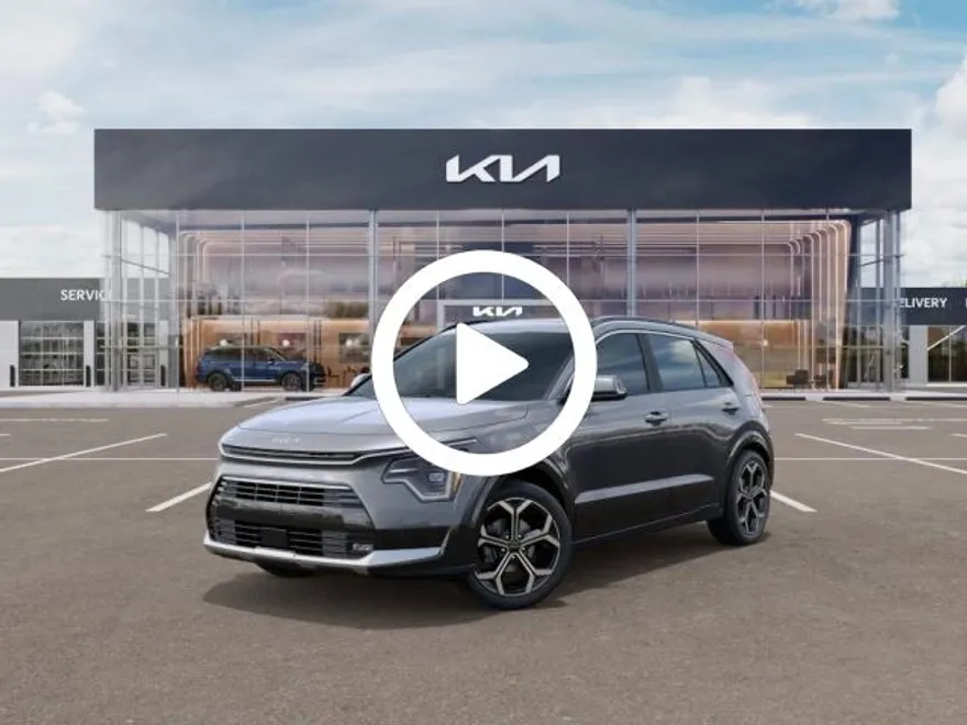 2025 Kia Niro SX Touring photo 1