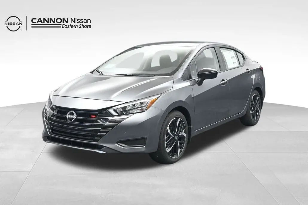 2025 Nissan Versa 1.6 SR photo 1
