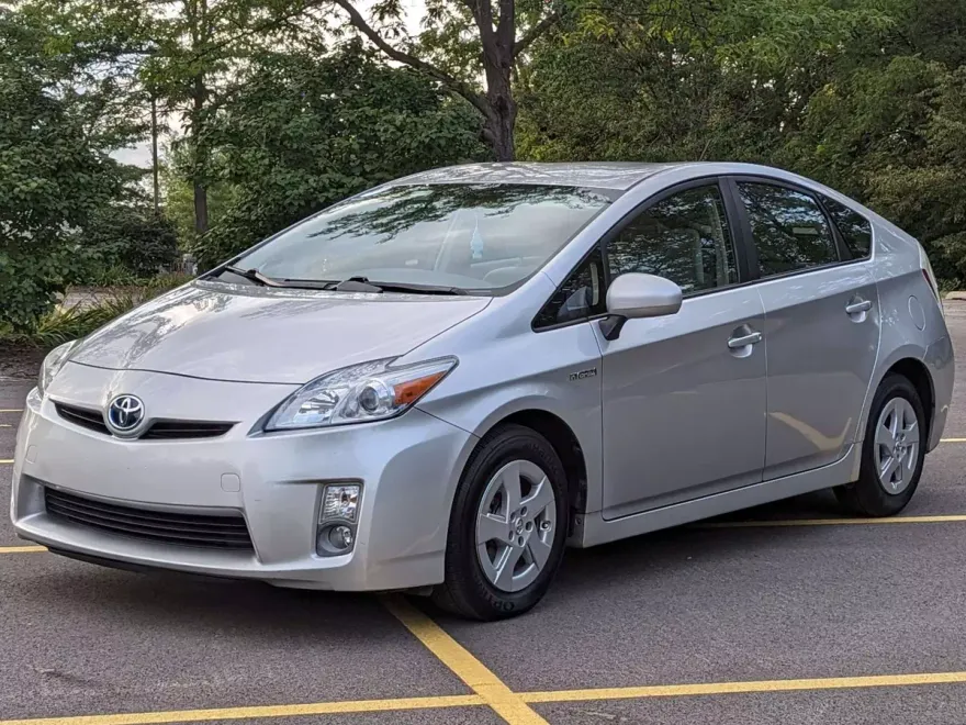2011 Toyota Prius photo 1