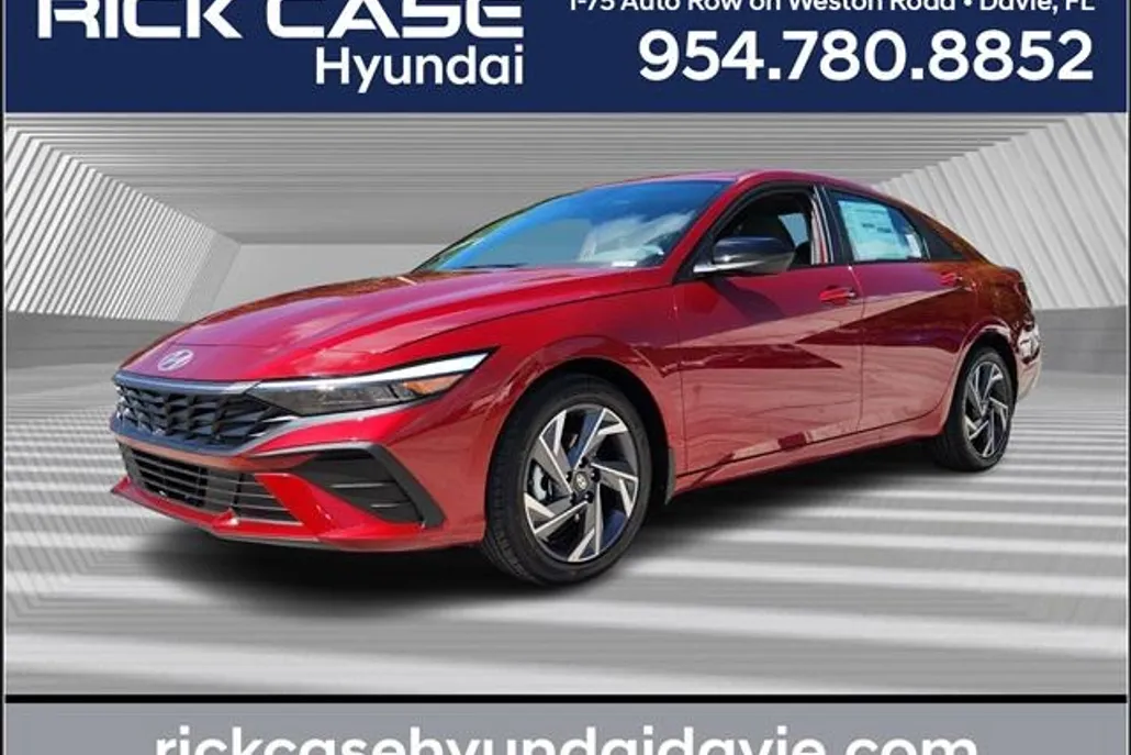 2025 Hyundai Elantra SEL Sport photo 1