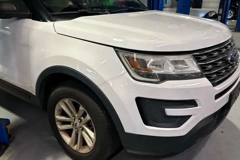 2017 Ford Explorer Base photo 1
