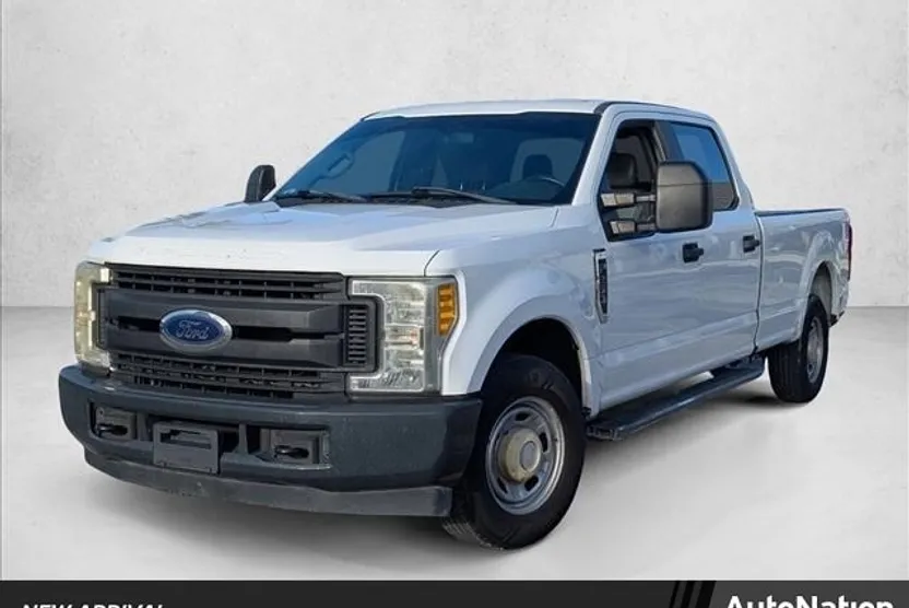 2017 Ford F-250 XL photo 1