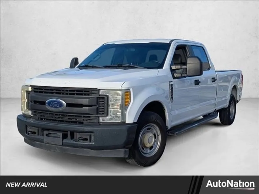 2017 Ford F-250 XL photo 1
