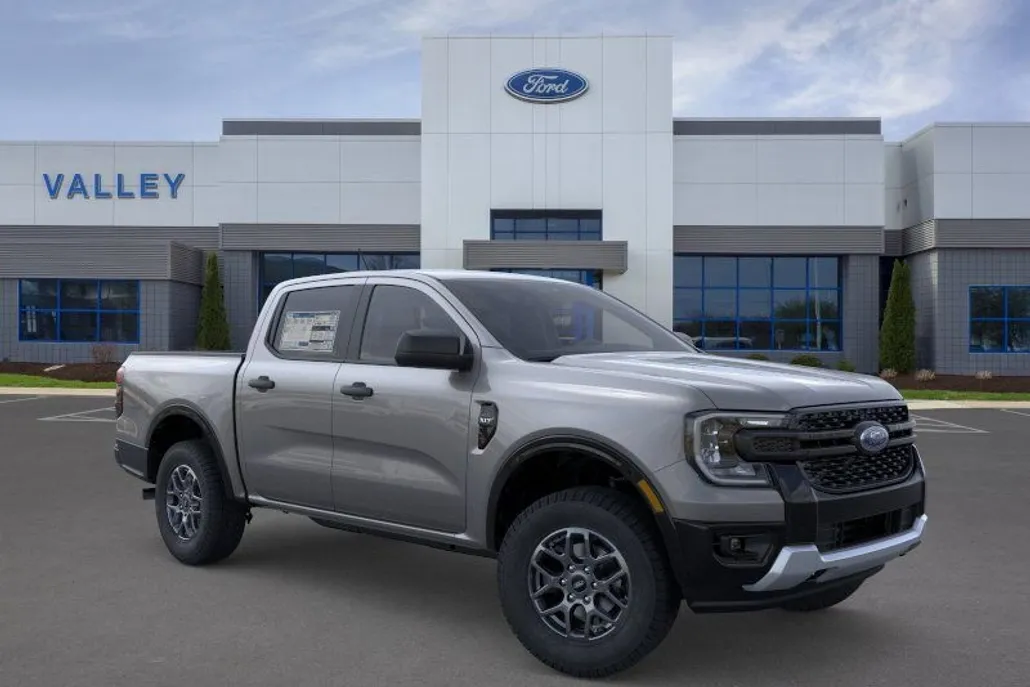 2025 Ford Ranger XLT photo 1