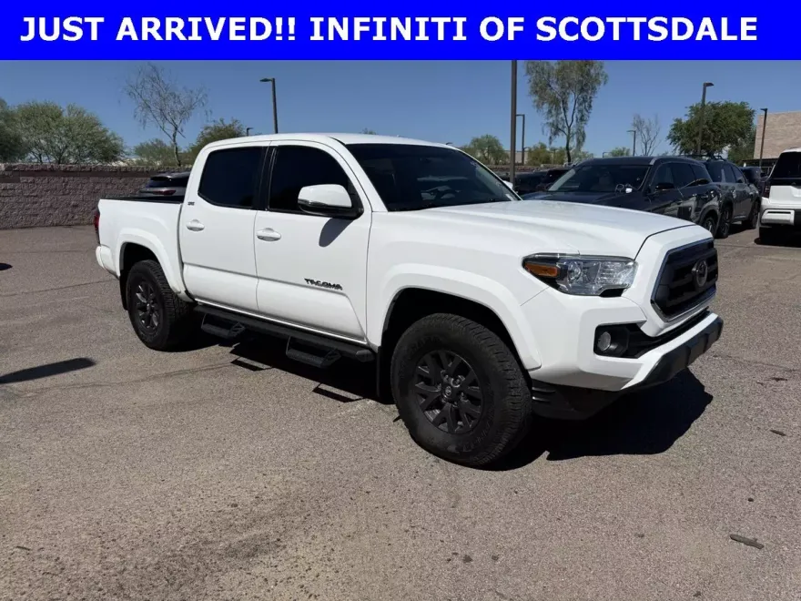 2022 Toyota Tacoma SR5 V6 photo 1