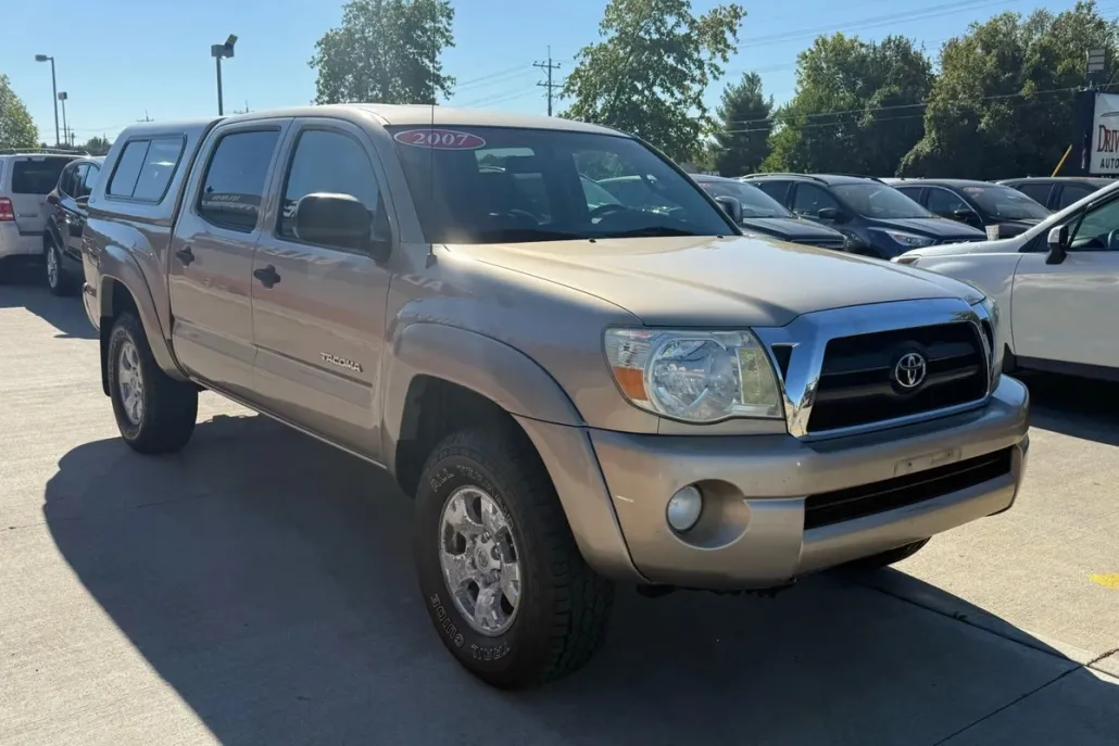 2007 Toyota Tacoma Double Cab PreRunner photo 1