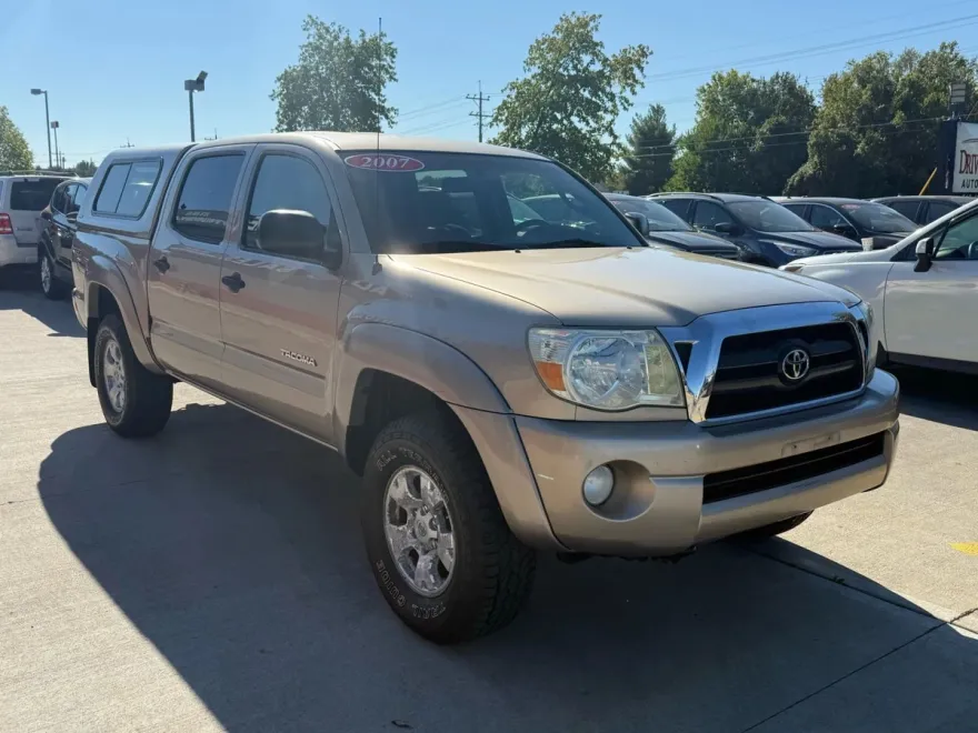 2007 Toyota Tacoma Double Cab PreRunner photo 1
