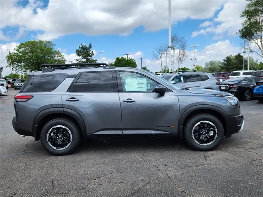 2025 Nissan Pathfinder Rock Creek photo 1