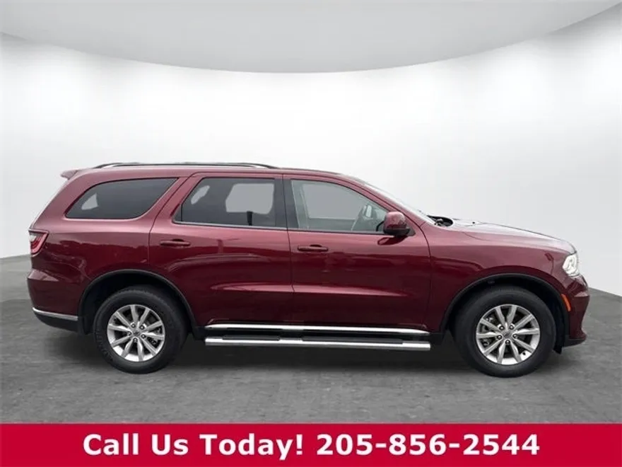 2022 Dodge Durango SXT photo 2