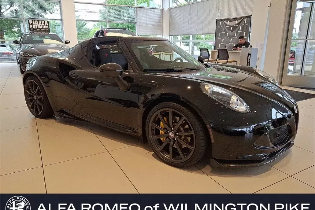 2018 Alfa Romeo 4C SPIDER photo 1