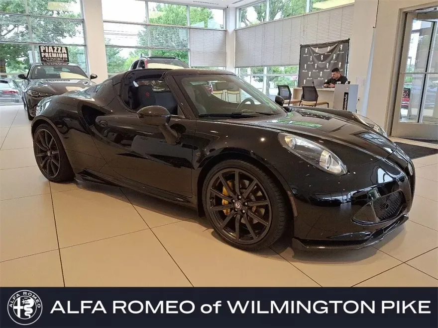 2018 Alfa Romeo 4C SPIDER photo 1