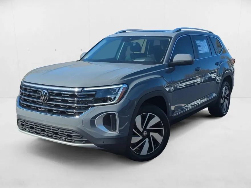 2025 Volkswagen Atlas SEL photo 1