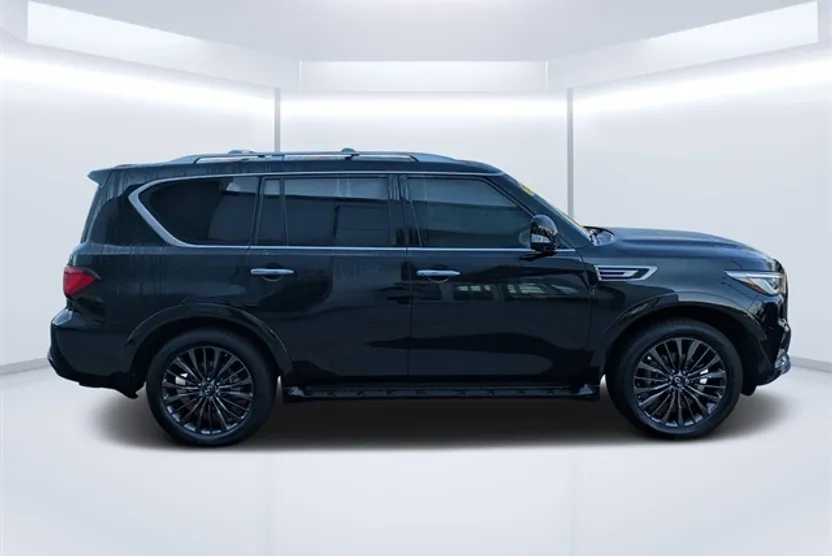 2021 Infiniti QX80 Premium Select photo 1