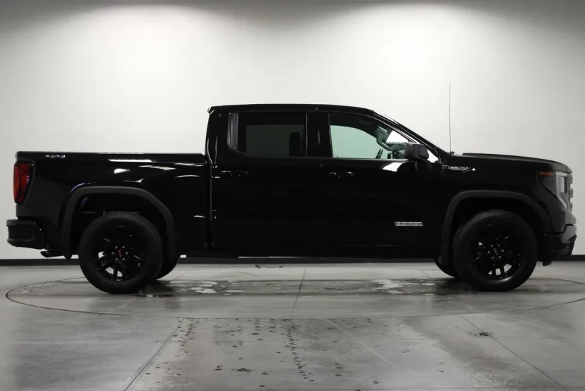 2024 Gmc Sierra 1500 Elevation photo 1