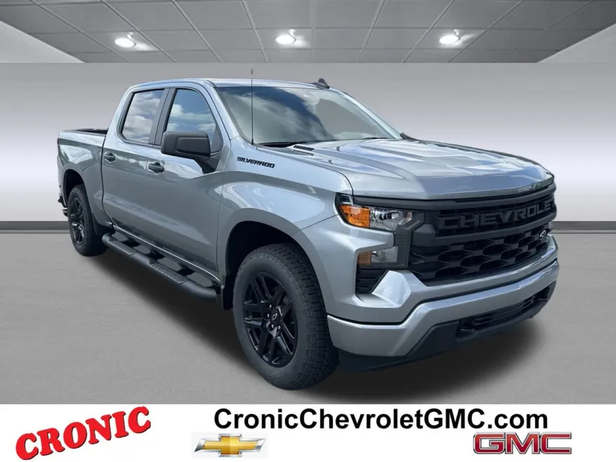 2026 Chevrolet Silverado 1500 Custom photo 1