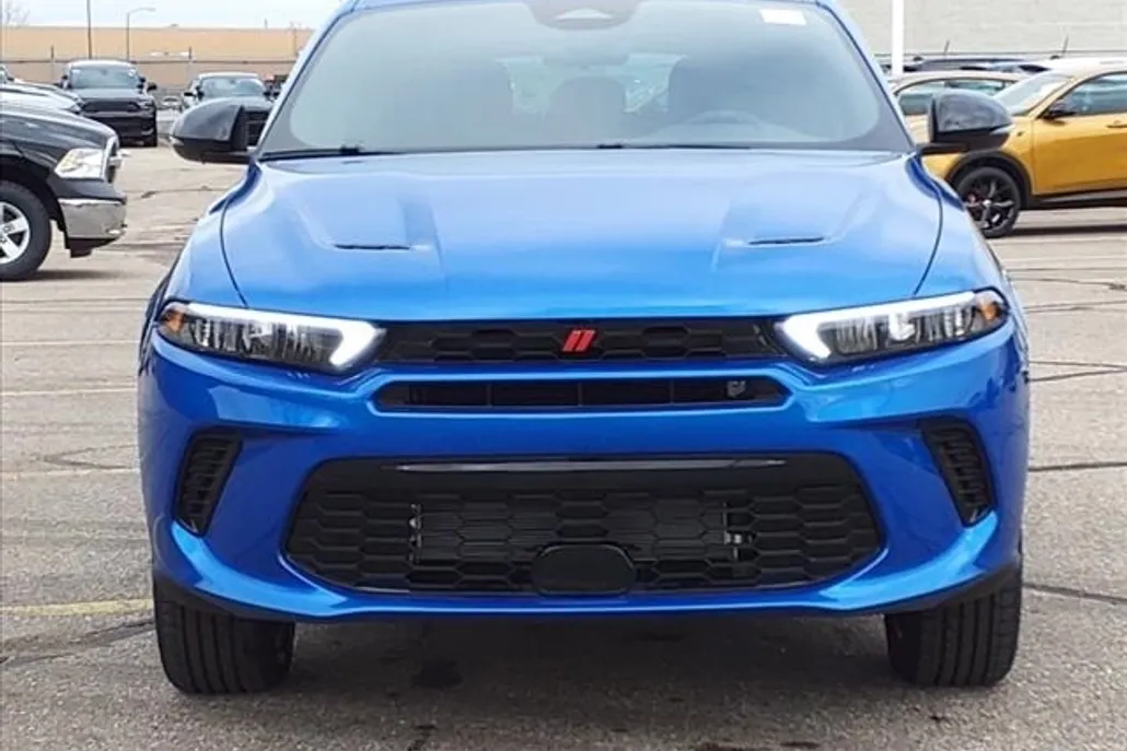 2024 Dodge Hornet GT photo 1