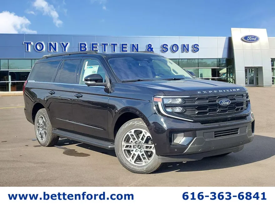 2025 Ford Expedition MAX photo 1