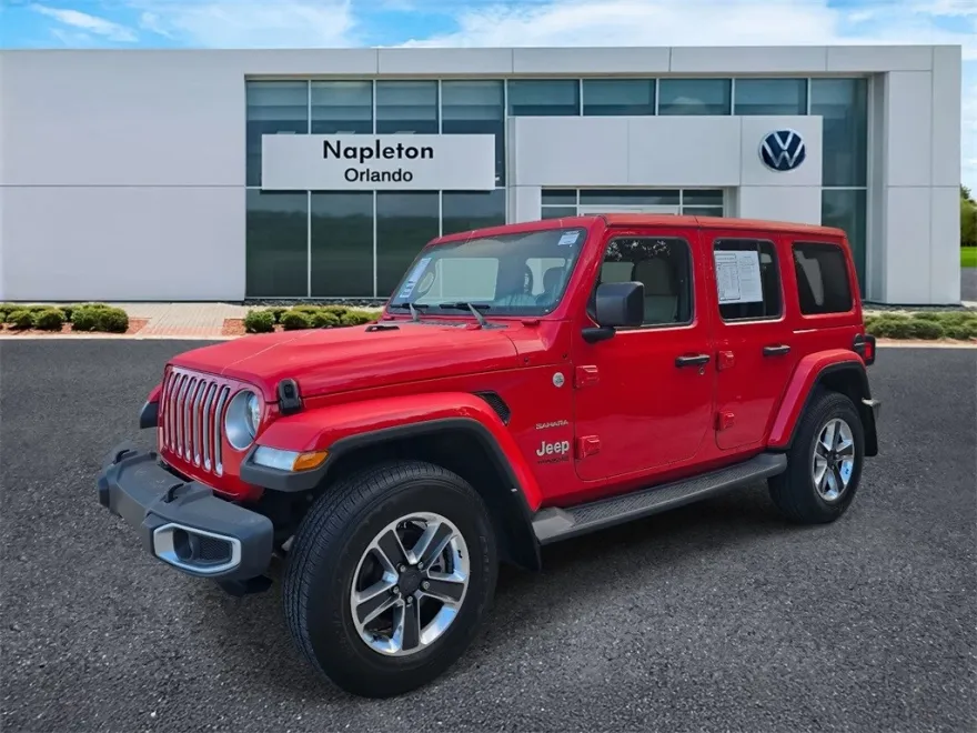 2018 Jeep Wrangler Unlimited Sahara photo 1