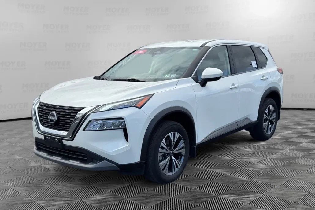 2023 Nissan Rogue SV photo 1