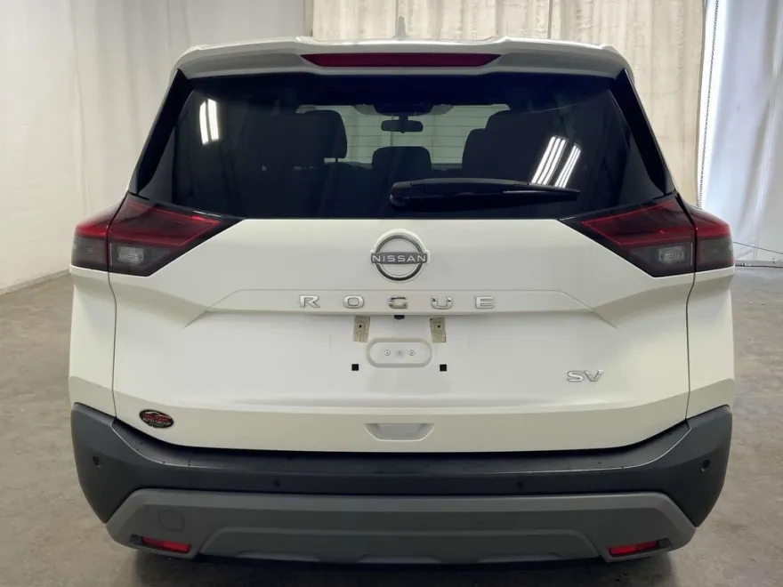 2023 Nissan Rogue SV photo 1
