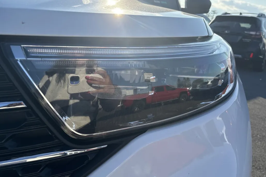 2023 Ford Explorer XLT photo 1