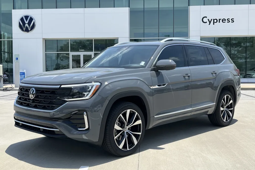 2025 Volkswagen Atlas SEL Premium R-Line photo 1