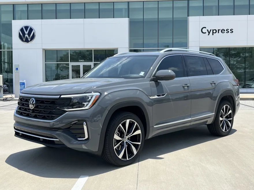 2025 Volkswagen Atlas SEL Premium R-Line photo 1