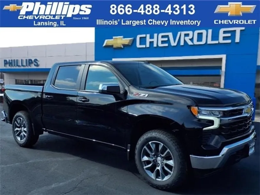 2026 Chevrolet Silverado 1500 LT photo 1