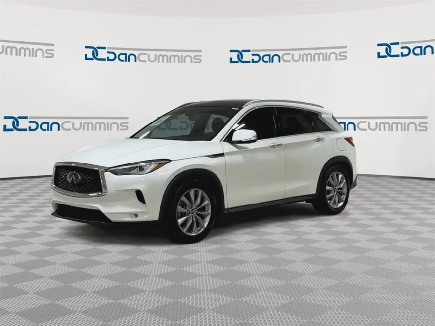 2019 Infiniti QX50 Essential photo 1