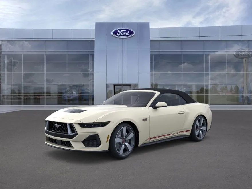 2025 Ford Mustang GT Premium Convertible photo 1