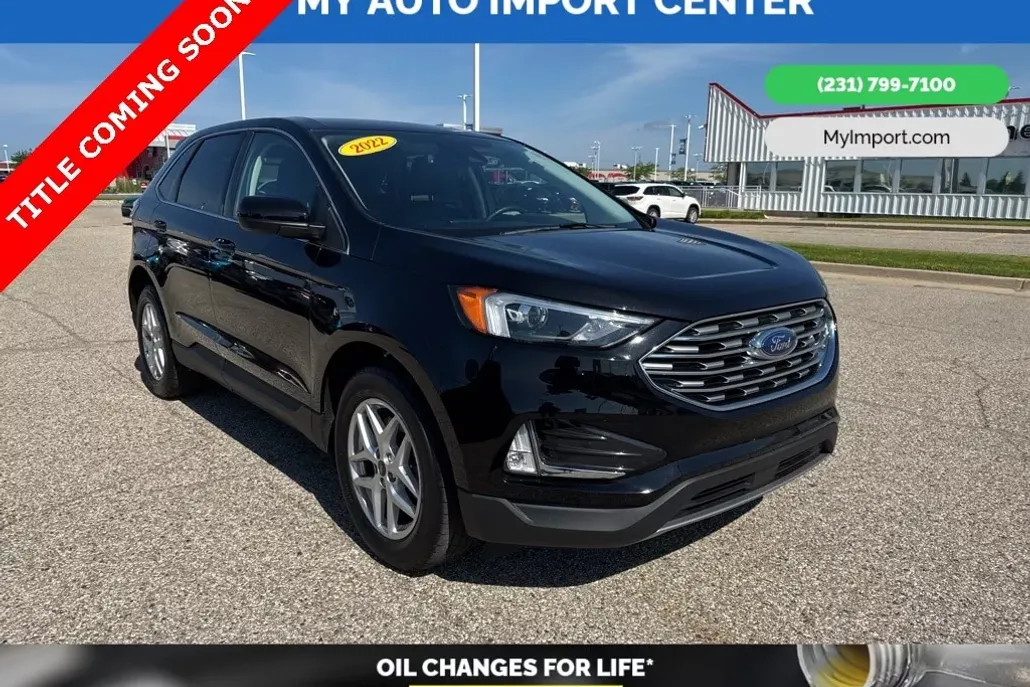 2022 Ford Edge SEL photo 1