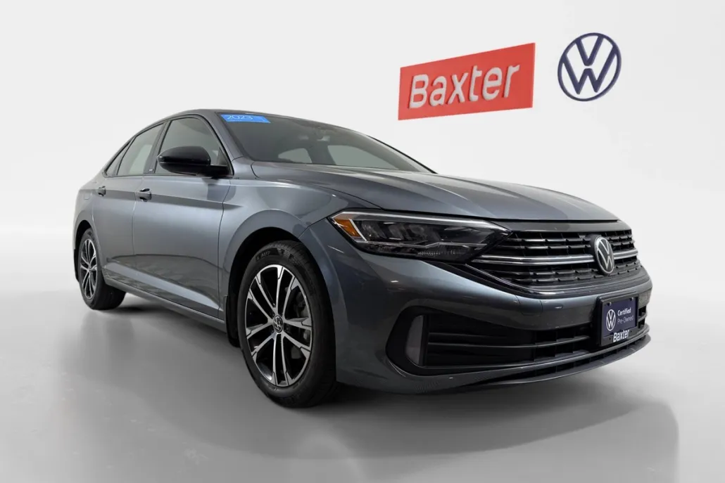 2023 Volkswagen Jetta Sport photo 1