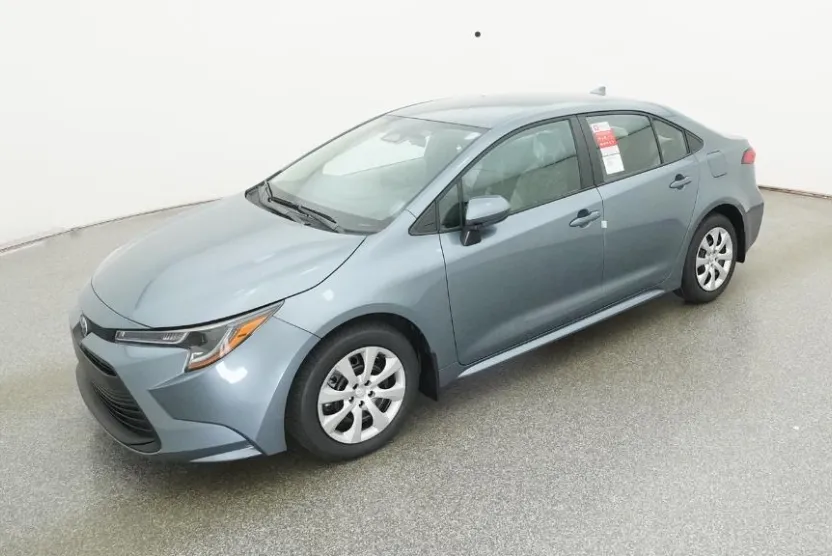 2026 Toyota Corolla LE photo 1