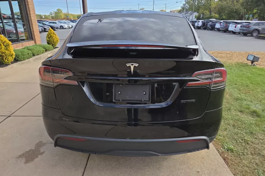 2022 Tesla Model X photo 1