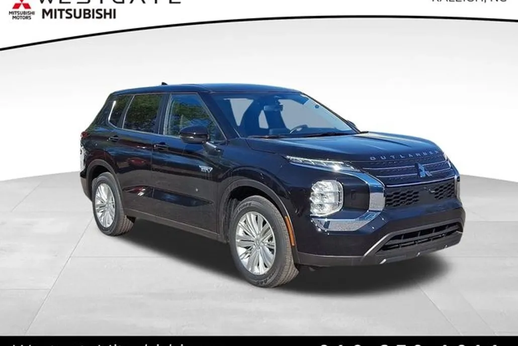2025 Mitsubishi Outlander PHEV ES photo 1